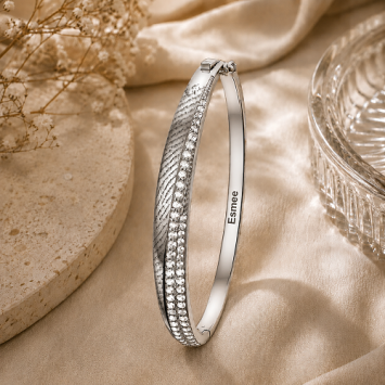 Sierlijke zilveren bangle armband met vingerafdruk en zirkonia