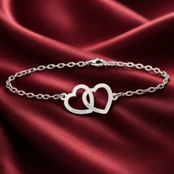 Zilveren armband met twee hartjes