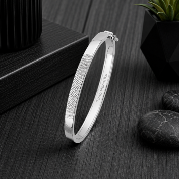 Zilveren smalle scharnier armband met vingerafdruk